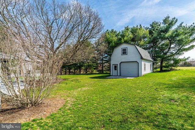7987 ELIZABETHTOWN RD, Elizabethtown, PA 17022