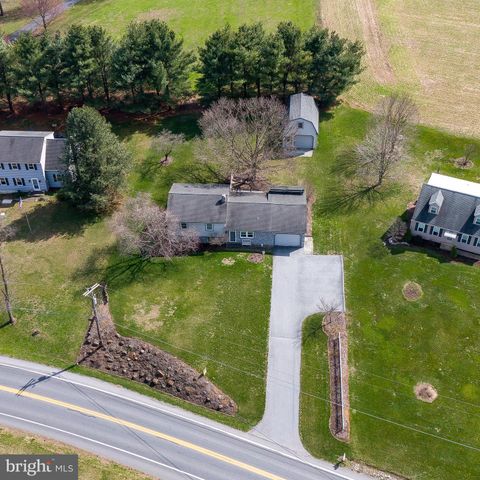 7987 ELIZABETHTOWN RD, Elizabethtown, PA 17022