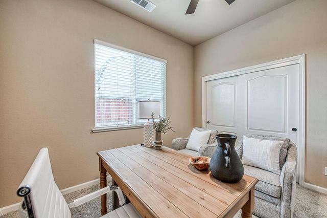 2820 Serena Avenue, Clovis, CA 93619
