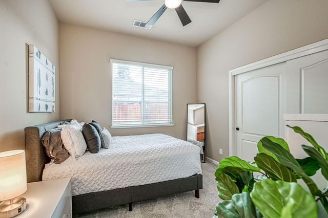 2820 Serena Avenue, Clovis, CA 93619