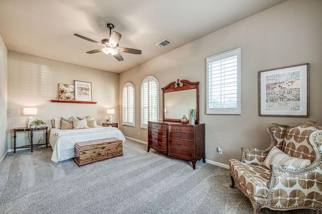 2820 Serena Avenue, Clovis, CA 93619