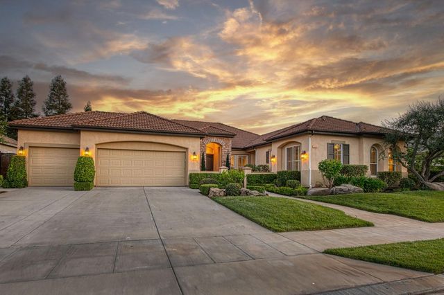 2820 Serena Avenue, Clovis, CA 93619