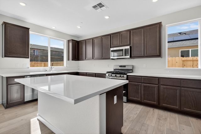 4928 Norma Way, Keyes, CA 95328