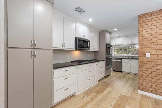 1709 Edgewood Drive, Tyler, TX 75701