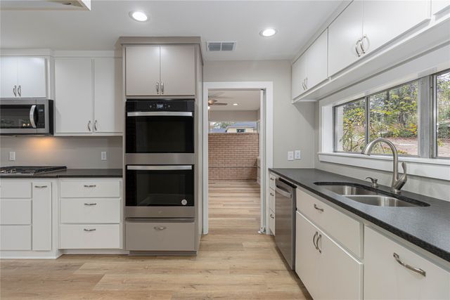 1709 Edgewood Drive, Tyler, TX 75701