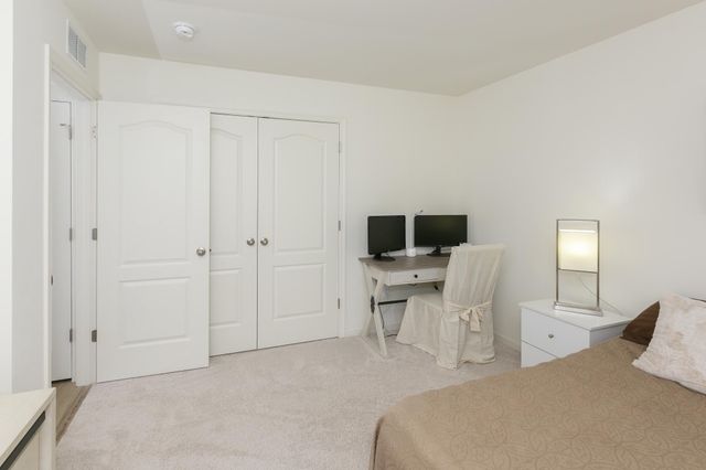 51 LUDGATE MNR, Falling Waters, WV 25419