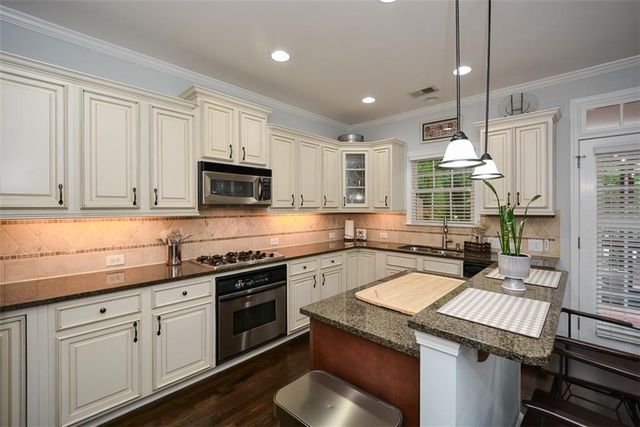 5702 Waters Edge Trail, Roswell, GA 30075