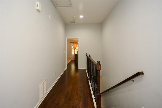 5702 Waters Edge Trail, Roswell, GA 30075