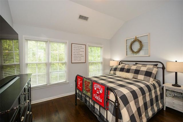 5702 Waters Edge Trail, Roswell, GA 30075