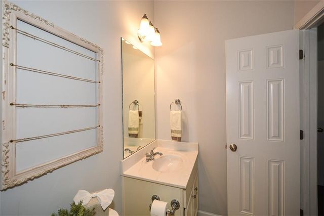 5702 Waters Edge Trail, Roswell, GA 30075