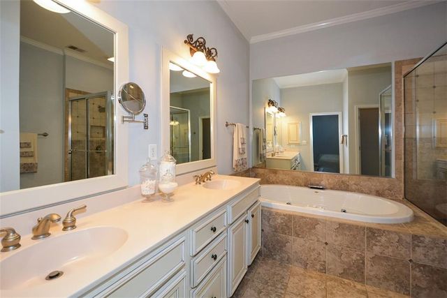 5702 Waters Edge Trail, Roswell, GA 30075