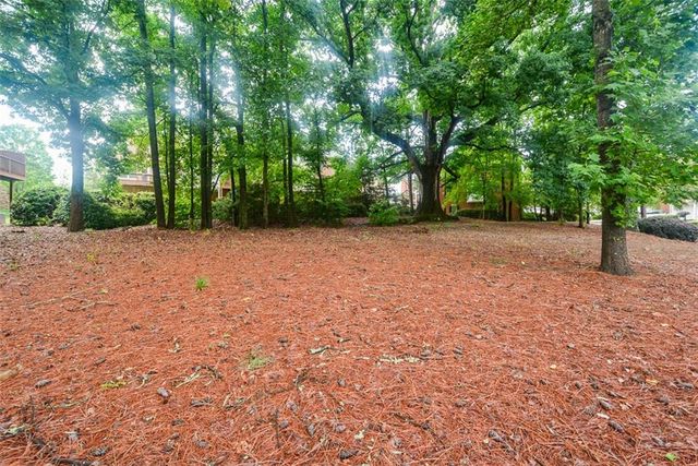 5702 Waters Edge Trail, Roswell, GA 30075