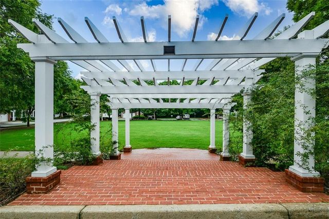 5702 Waters Edge Trail, Roswell, GA 30075