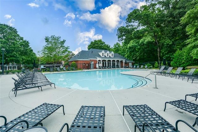 5702 Waters Edge Trail, Roswell, GA 30075