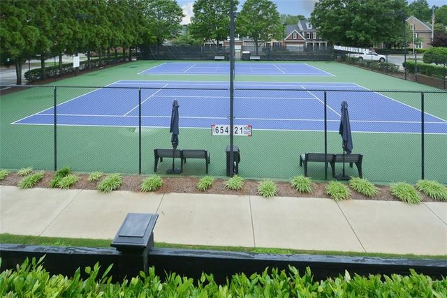 5702 Waters Edge Trail, Roswell, GA 30075