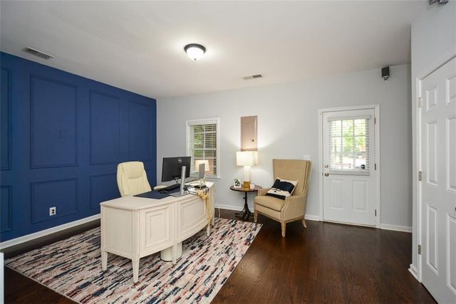 5702 Waters Edge Trail, Roswell, GA 30075