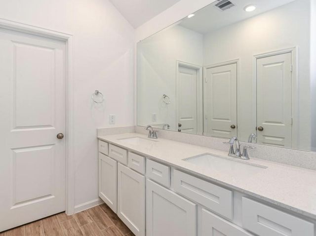 530 Dry Fork Lane, Conroe, TX 77304