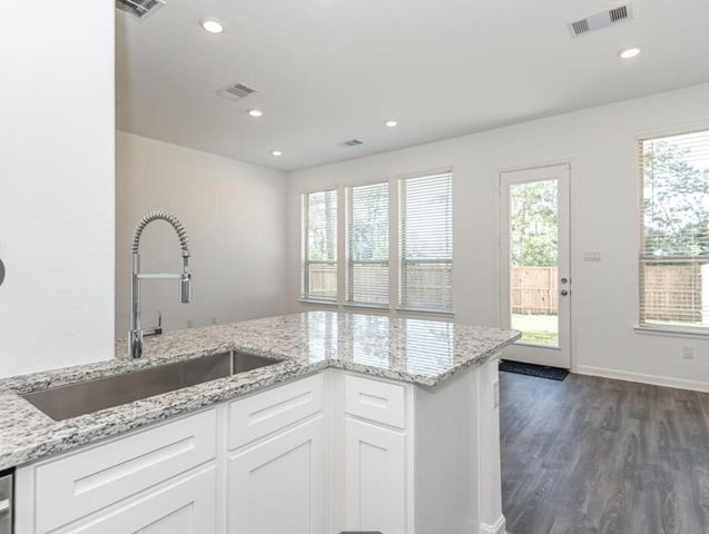530 Dry Fork Lane, Conroe, TX 77304