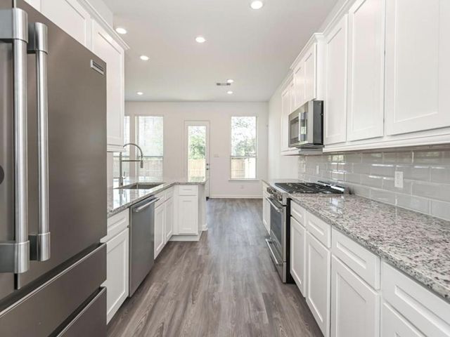 530 Dry Fork Lane, Conroe, TX 77304