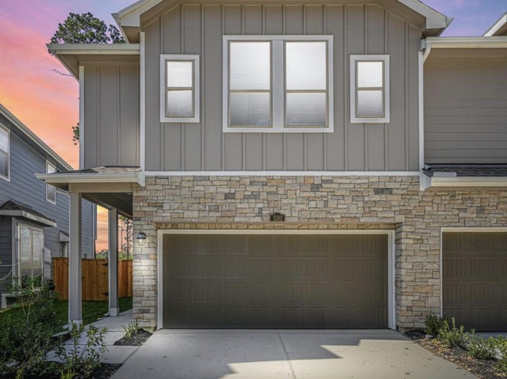 530 Dry Fork Lane, Conroe, TX 77304