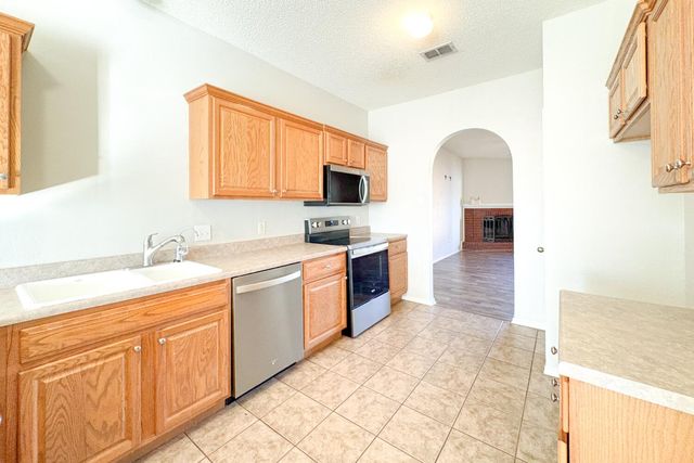 5822 90th Street, Lubbock, TX 79424