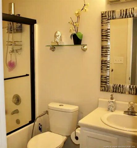 3821 Meteor Drive, Hope Mills, NC 28348