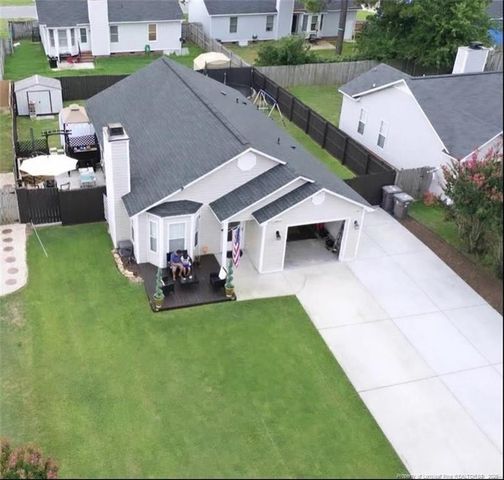 3821 Meteor Drive, Hope Mills, NC 28348