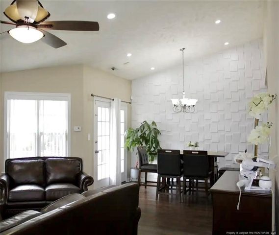 3821 Meteor Drive, Hope Mills, NC 28348