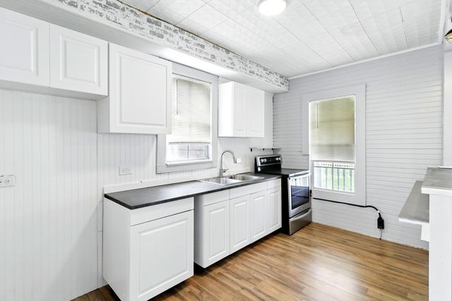 307 Shepard Lane, Brenham, TX 77833