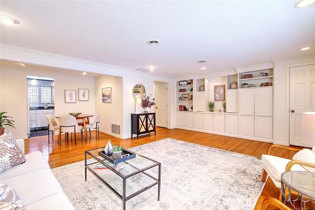 164 Butler Avenue B, Providence, RI 02906