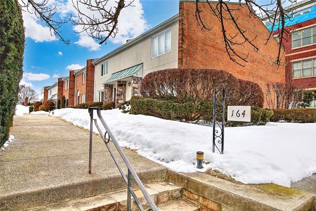 164 Butler Avenue B, Providence, RI 02906