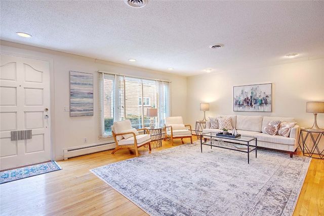 164 Butler Avenue B, Providence, RI 02906