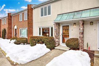 164 Butler Avenue B, Providence, RI 02906