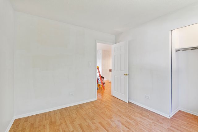 1183 Hialeah Lane, Hanover Park, IL 60133