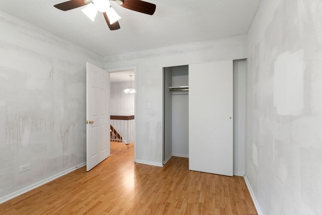 1183 Hialeah Lane, Hanover Park, IL 60133