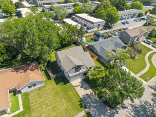 1183 Hialeah Lane, Hanover Park, IL 60133
