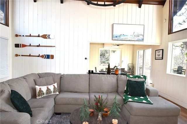 27809 North Bay Road, Lake Arrowhead, CA 92352