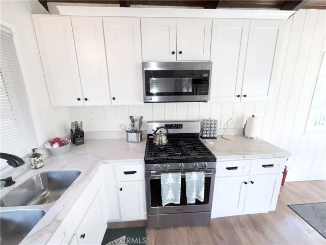 27809 North Bay Road, Lake Arrowhead, CA 92352