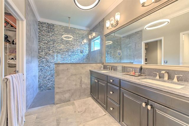 6540 PARK STRAND DRIVE, Apollo Beach, FL 33572