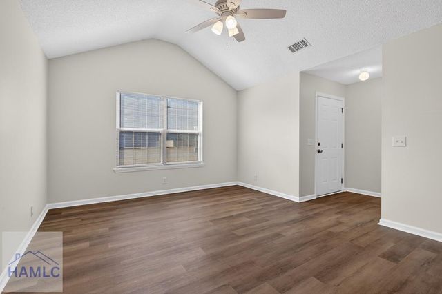 143 Scott Spencer Street NE, Ludowici, GA 31316