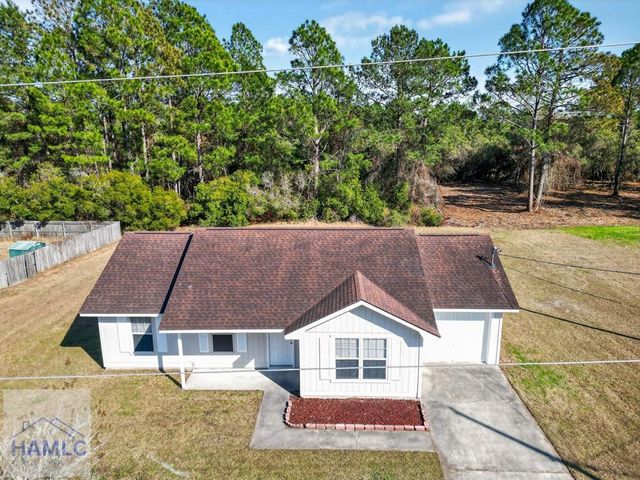 143 Scott Spencer Street NE, Ludowici, GA 31316