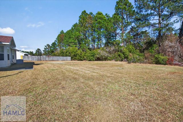 143 Scott Spencer Street NE, Ludowici, GA 31316