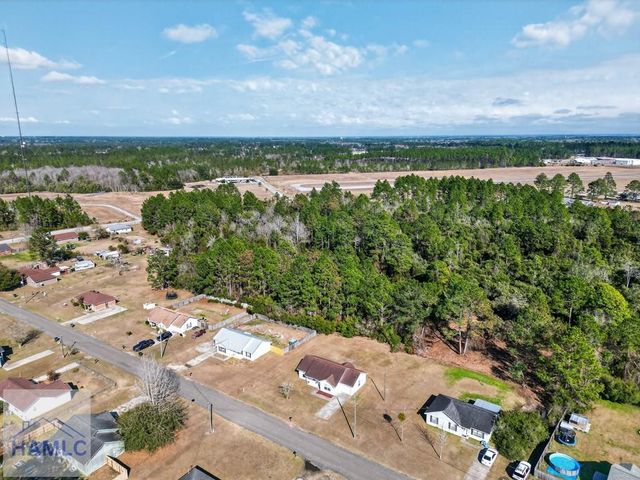 143 Scott Spencer Street NE, Ludowici, GA 31316