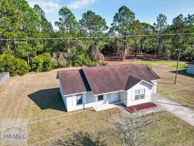 143 Scott Spencer Street NE, Ludowici, GA 31316