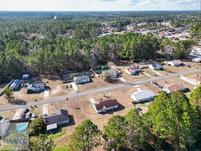 143 Scott Spencer Street NE, Ludowici, GA 31316