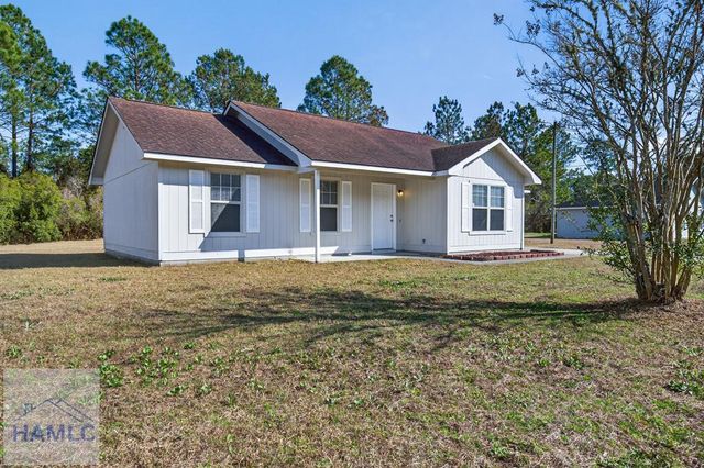 143 Scott Spencer Street NE, Ludowici, GA 31316