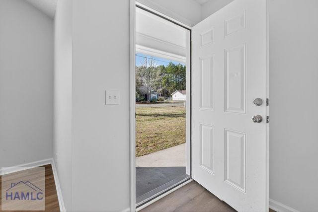 143 Scott Spencer Street NE, Ludowici, GA 31316