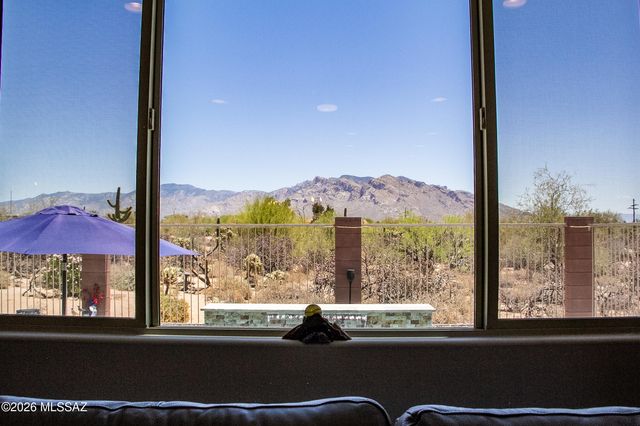 2735 W Shannon Ridge Road, Tucson, AZ 85742