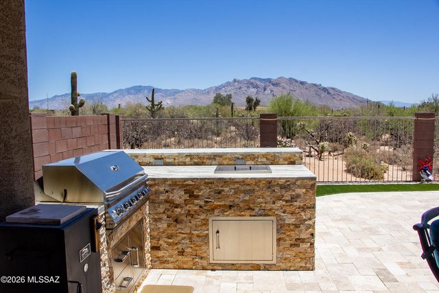 2735 W Shannon Ridge Road, Tucson, AZ 85742