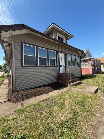 1124 18th Avenue, Rock Island, IL 61201
